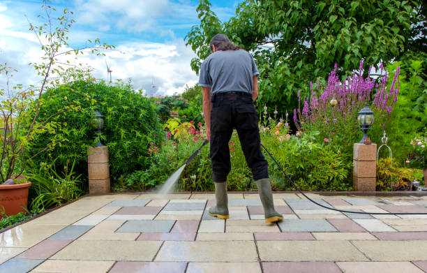 Trusted Dallas Center, IA Pressure Washing Services Experts